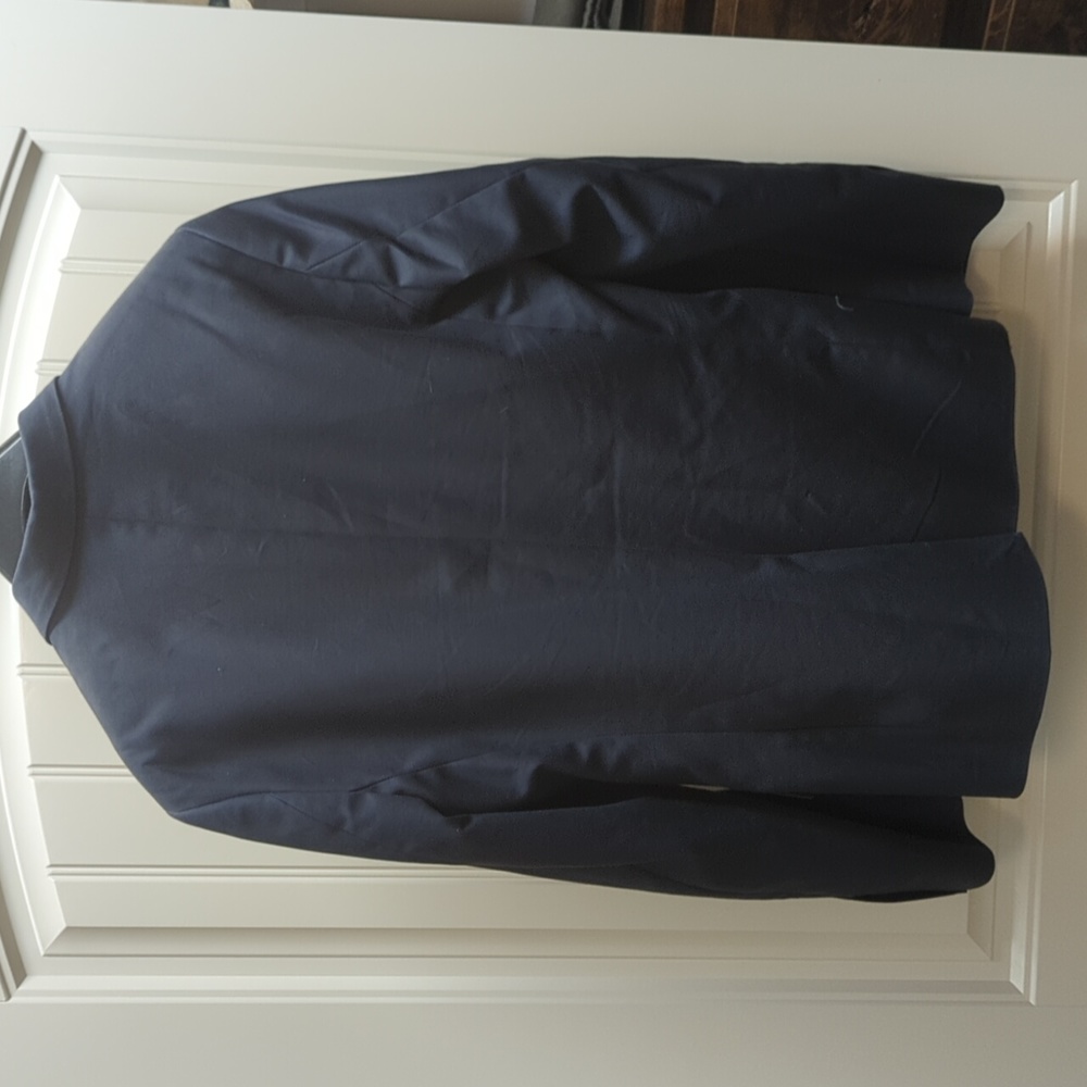 Blazer - Picture 3 of 3